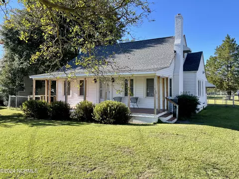 1300 W Main St, Williamston, NC 27892