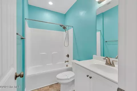 Bath - 257 Morse Dr, Hubert, NC 28539 photo 1 of 3