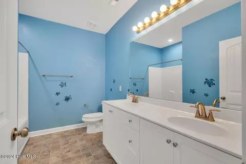 Bath - 257 Morse Dr, Hubert, NC 28539 photo 2 of 3