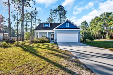 1450 Lisa Rd, Southport, NC 28461