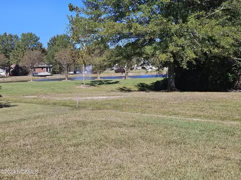 28 Y Megan Loop S, Hertford, NC 27944
