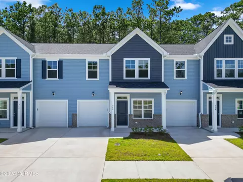 766 Palm Frond Way NW, Calabash, NC 28467