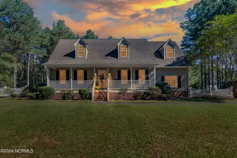 1587 Nc 137, Eure, NC 27935