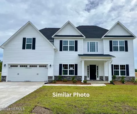402 Hashmark Ct, Jacksonville, NC 28546
