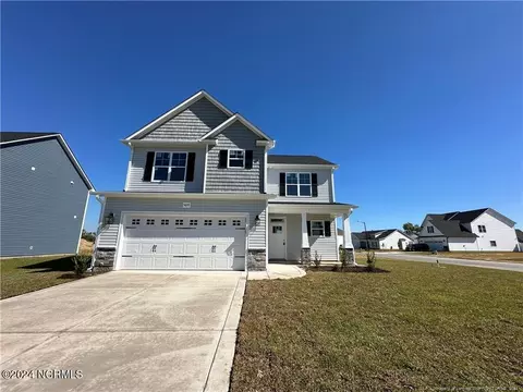 5657 Sidekick Dr, Hope Mills, NC 28348