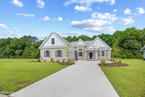 9334 Old Salem Way, Calabash, NC 28467
