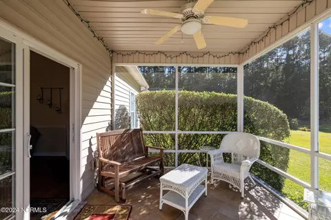 Exterior - 103 Fairview Ln, Chocowinity, NC 27817 photo 6 of 9