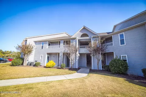 4146 Breezewood Dr #103, Wilmington, NC 28412