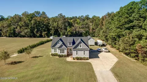 7324 S Old Carriage Rd, Rocky Mount, NC 27803