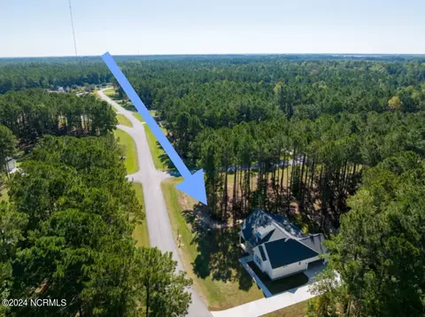 735 Mill Creek Dr, Minnesott Beach, NC 28510