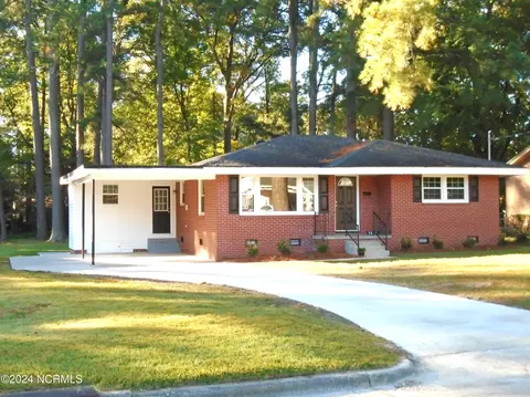 2825 Winstead Rd, Rocky Mount, NC 27804