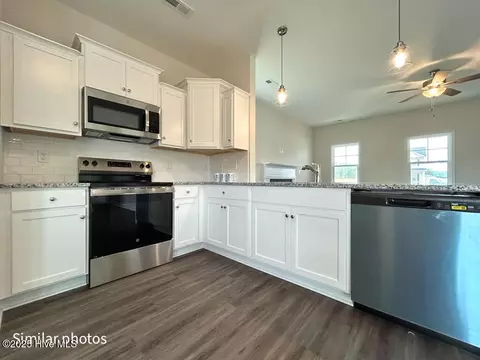 842 Cooke Dr, Hubert, NC 28539 photo 13