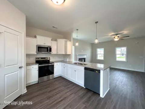 842 Cooke Dr, Hubert, NC 28539 photo 12