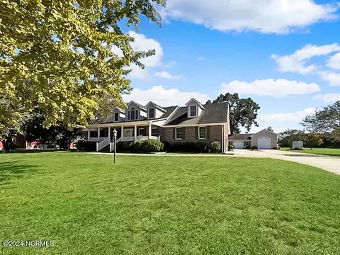 109 Countryside Dr, Edenton, NC 27932