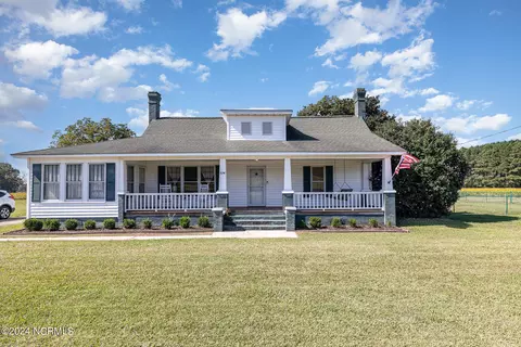524 Davis Mill Rd, Selma, NC 27576