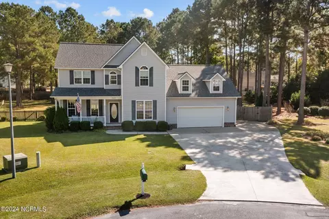 205 Skimmer Cir, Sneads Ferry, NC 28460