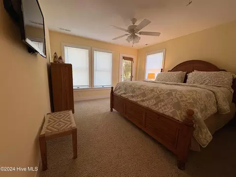 Bedroom - 107 S Main St, Bath, NC 27808 photo 4 of 6