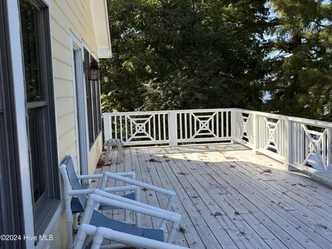 Exterior - 107 S Main St, Bath, NC 27808 photo 3 of 8