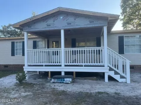 121 Mccormick Ln, Wilmington, NC 28411