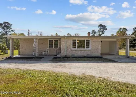 1301 Pony Farm Rd, Jacksonville, NC 28540