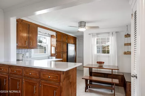 Kitchen - 124 Smith Ln, Atlantic Beach, NC 28512 photo 1 of 4