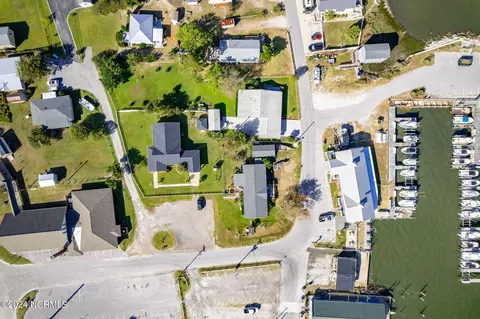 View/Area - 124 Smith Ln, Atlantic Beach, NC 28512 photo 8 of 9