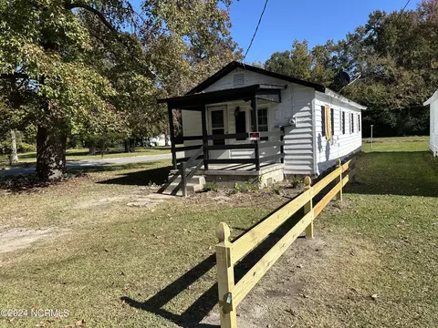 515 Pine St, Ahoskie, NC 27910