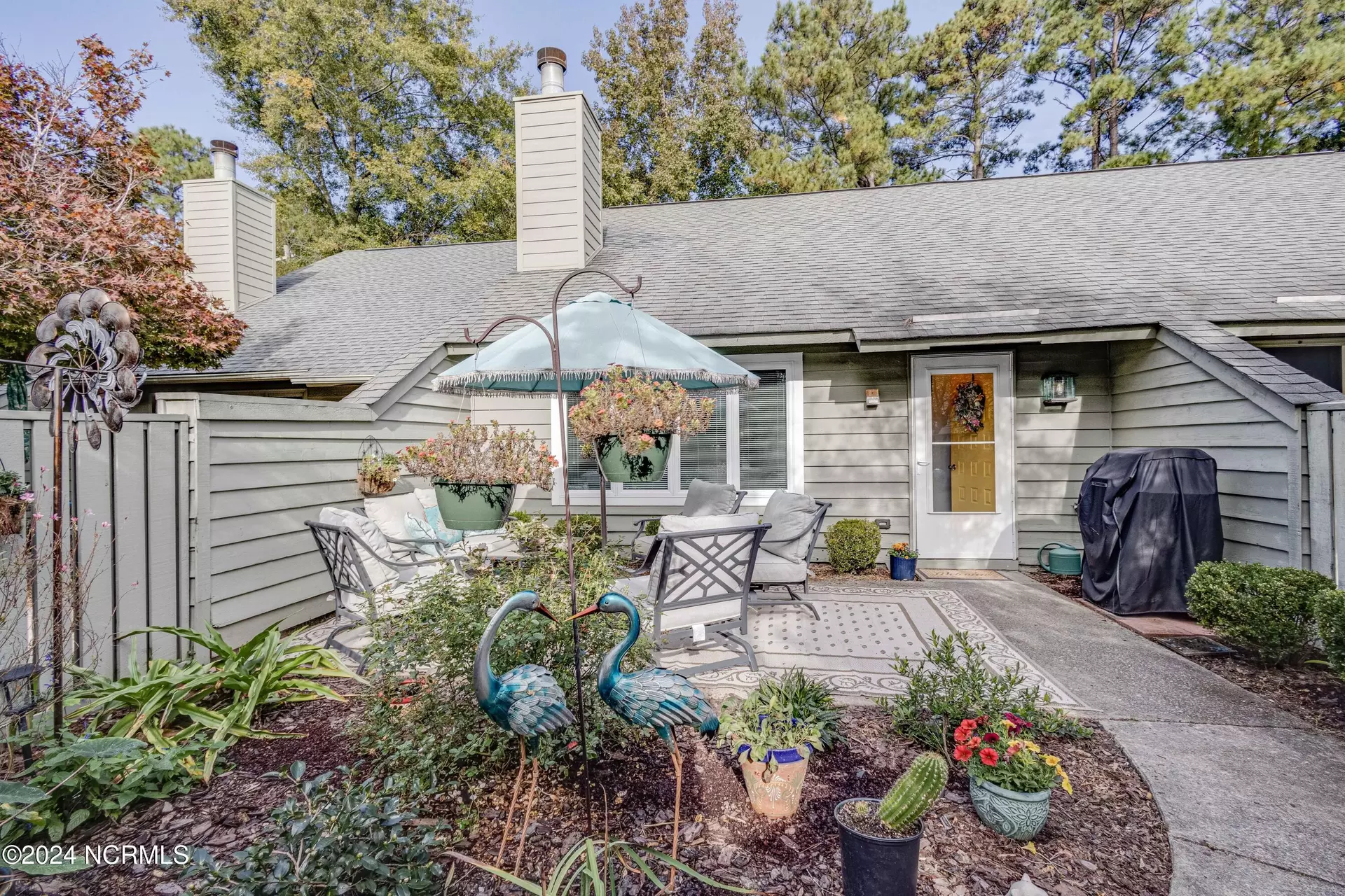 house on the hill Bonnet（Ballet）90 90 Ashley Pl, New Bern, NC 28562 | 33 Photos - Movoto