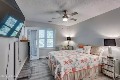 90 Ashley Pl, New Bern, NC 28562 | 33 Photos - Movoto