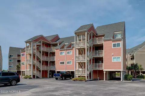 1000 Caswell Beach Rd #1111, Oak Island, NC 28465