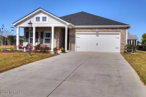 8821 N Balfour Dr NW, Calabash, NC 28467