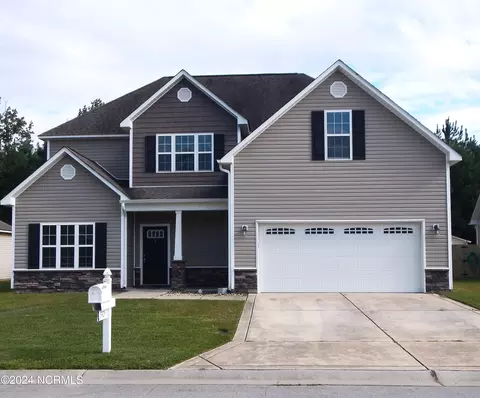 3329 Hardee Farms Dr, New Bern, NC 28562
