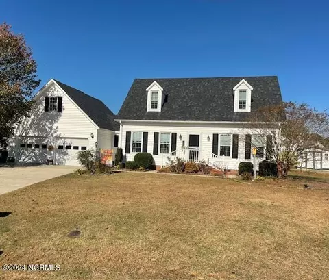 3276 Caroline Nicole Dr, Kinston, NC 28504