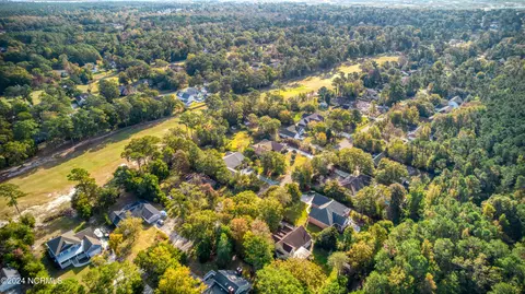 View/Area - 124 Olde Point Rd, Hampstead, NC 28443 photo 4 of 5