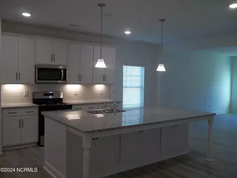 116 Paver Ln, Hampstead, NC 28443 photo 6
