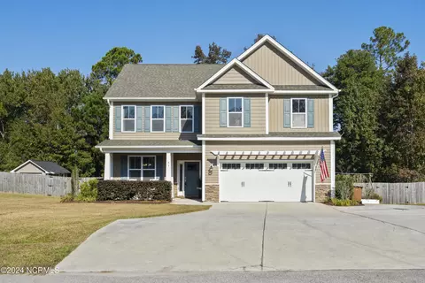61 E Huckleberry Way, Rocky Point, NC 28457