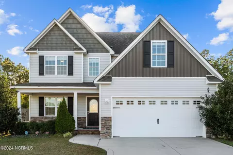 152 Rosemary Ave, Hubert, NC 28539