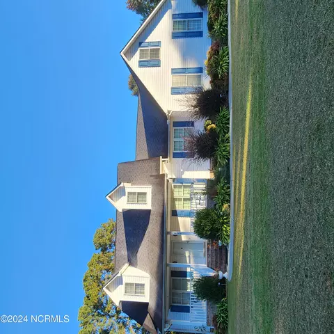 828 Darrell Dr, Greenville, NC 27834