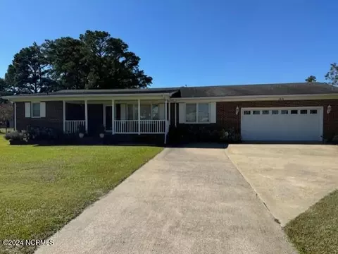 144 Jones Cir, Chocowinity, NC 27817