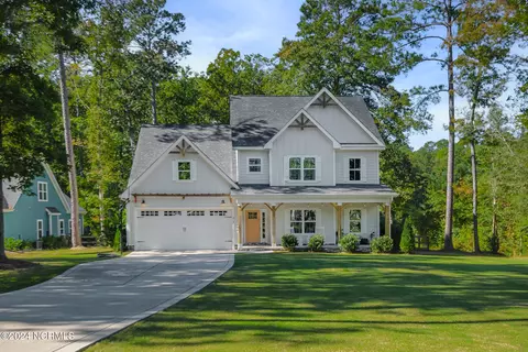 519 Herons Brook Dr, Whispering Pines, NC 28327
