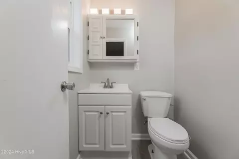 79 Crown Point Rd, Hubert, NC 28539 photo 26