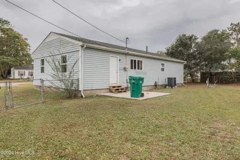 79 Crown Point Rd, Hubert, NC 28539 photo 32