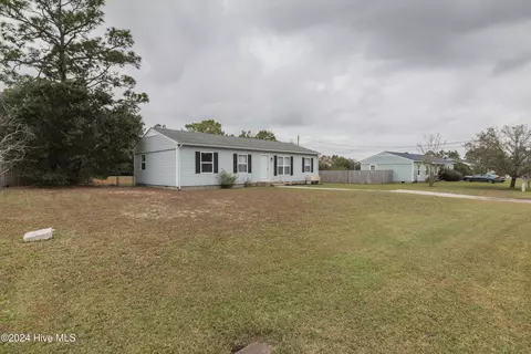 79 Crown Point Rd, Hubert, NC 28539 photo 40