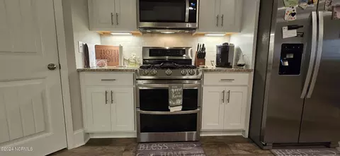 Kitchen - 150 Winged Foot Rd, Pinehurst, NC 28374 photo 2 of 4