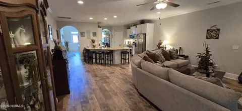 Entry Way - 150 Winged Foot Rd, Pinehurst, NC 28374 photo 3 of 5
