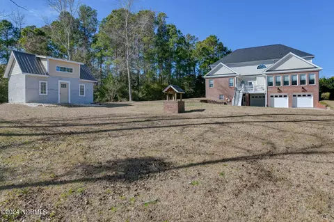 Exterior - 784 Captain Beam Blvd, Hampstead, NC 28443 photo 7 of 7