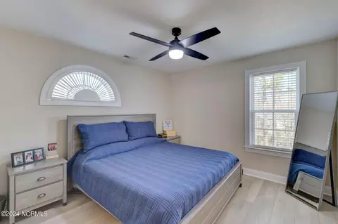 Bedroom - 784 Captain Beam Blvd, Hampstead, NC 28443 photo 5 of 6