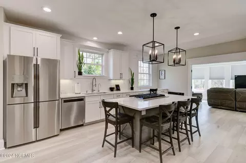 Kitchen - 784 Captain Beam Blvd, Hampstead, NC 28443 photo 2 of 5