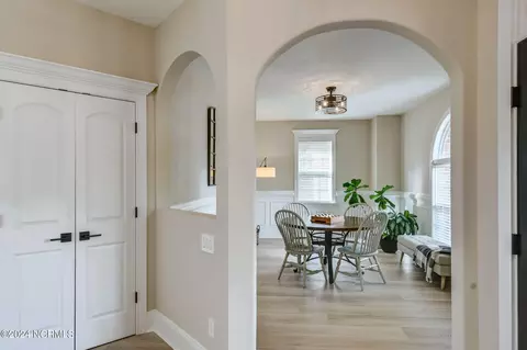 Entry Way - 784 Captain Beam Blvd, Hampstead, NC 28443 photo 3 of 7