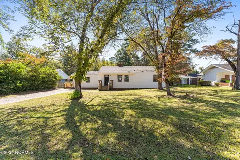 658 Wildwood Rd, Whiteville, NC 28472